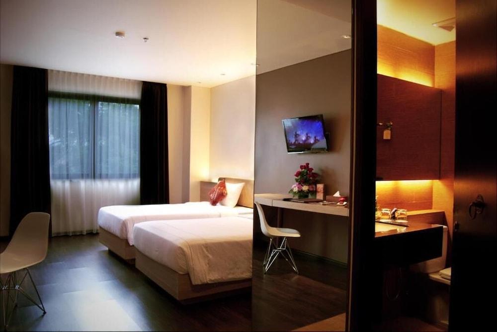 De Java Hotel Bandung Eksteriør billede
