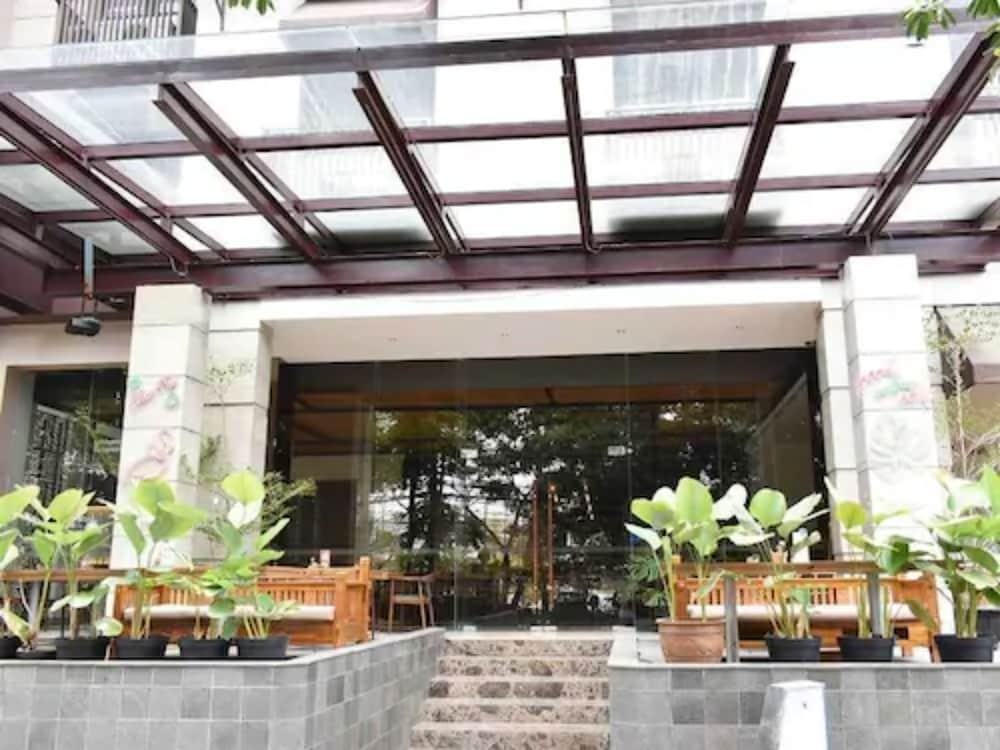 De Java Hotel Bandung Eksteriør billede