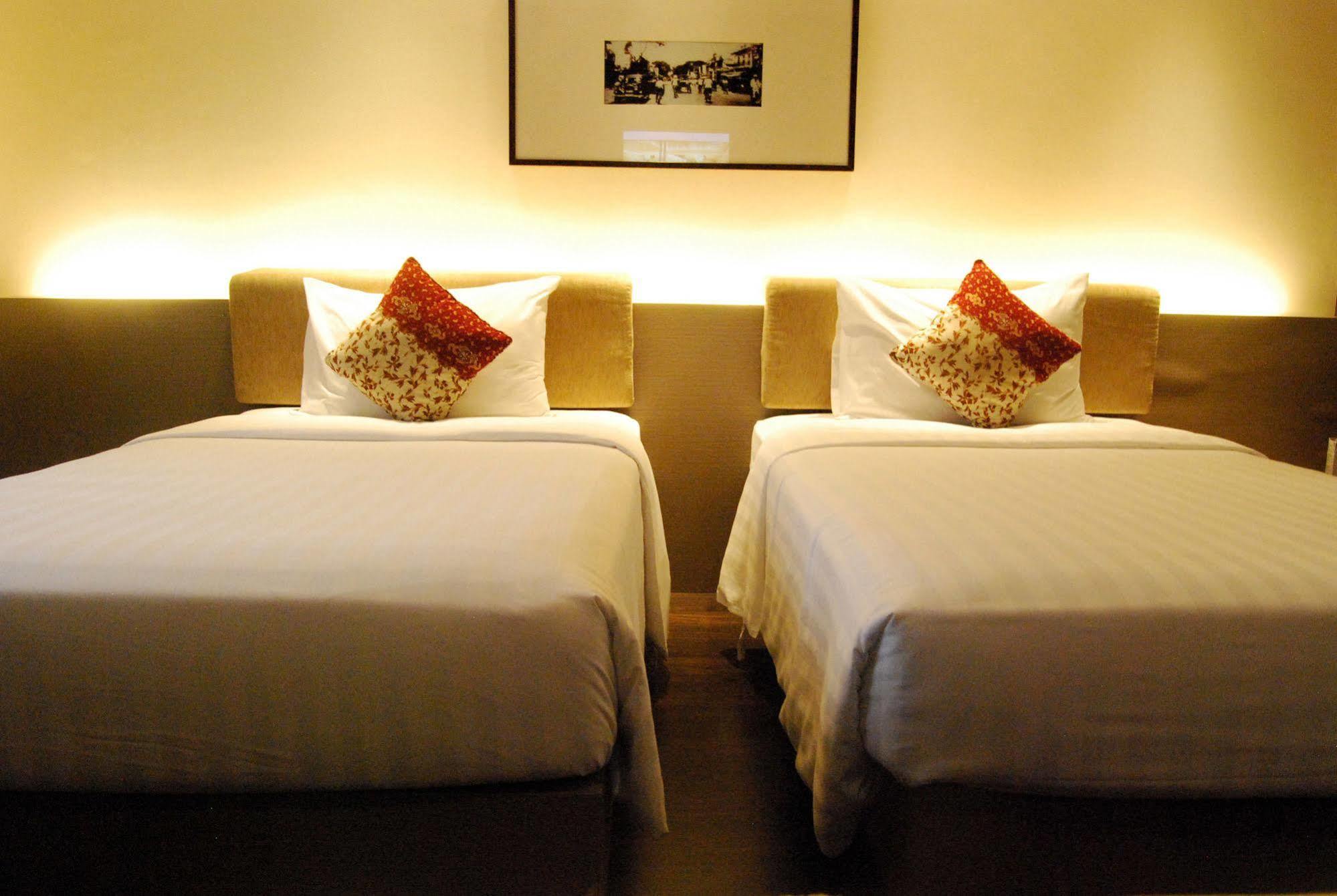 De Java Hotel Bandung Eksteriør billede